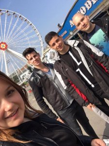 12999679_473115739546367_1033624163_o